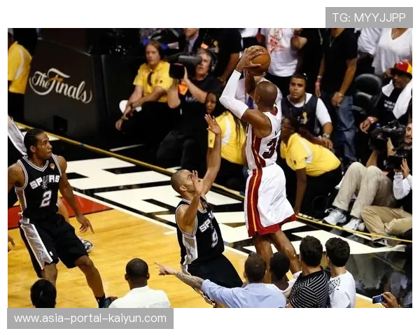 2013年总决赛雷阿伦底角三分,热火加时险胜马刺延续希望 2013年总决赛雷阿伦底角三分,热火加时险胜马刺延续希望