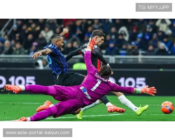 AC米兰1-0客胜卡利亚里，莱奥制胜球助球队登顶积分榜